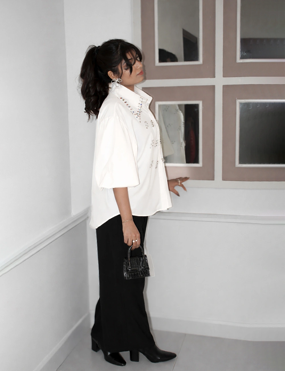 Pearl Glow — Crystal Lantern Shirt — View 3